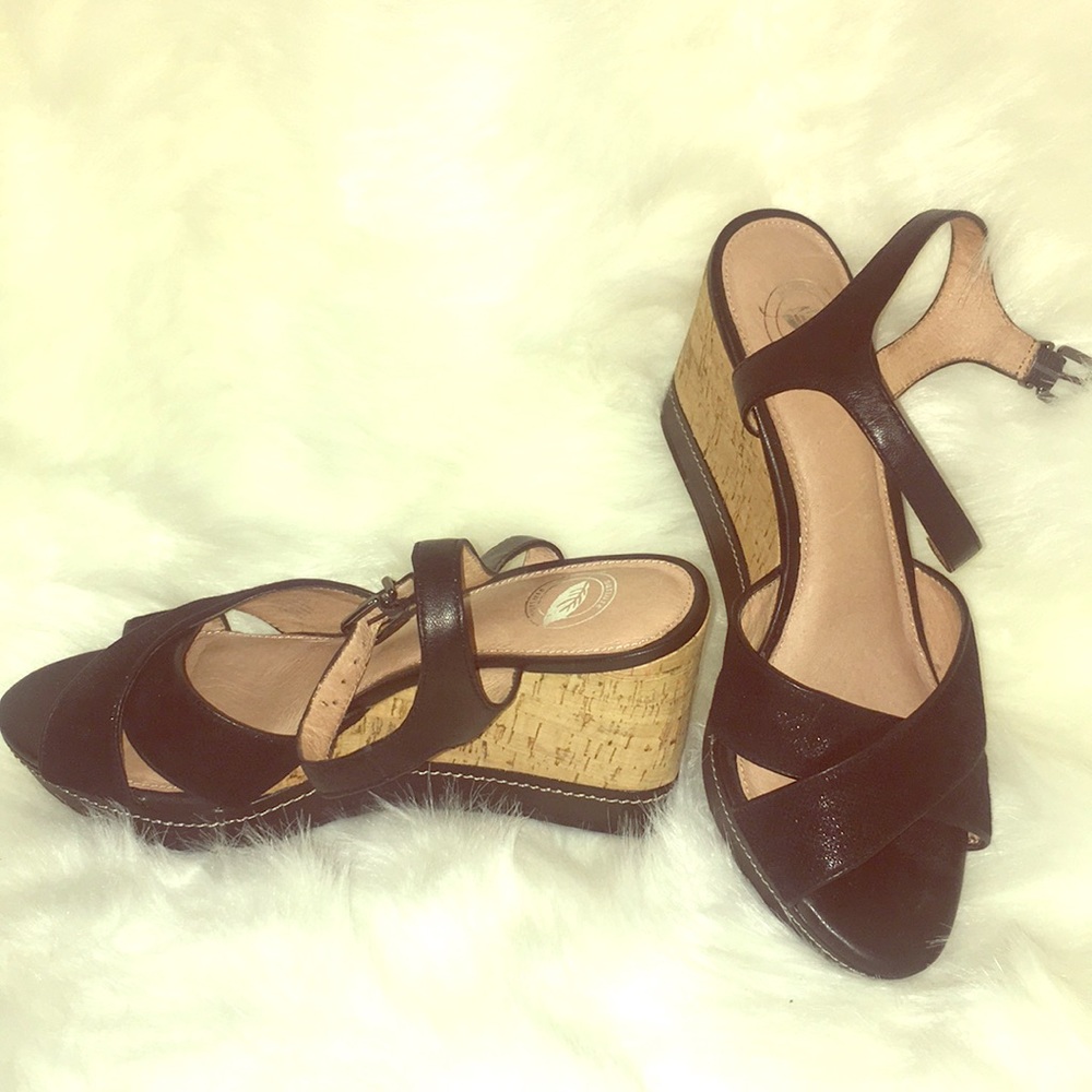 Nurture leather sandals